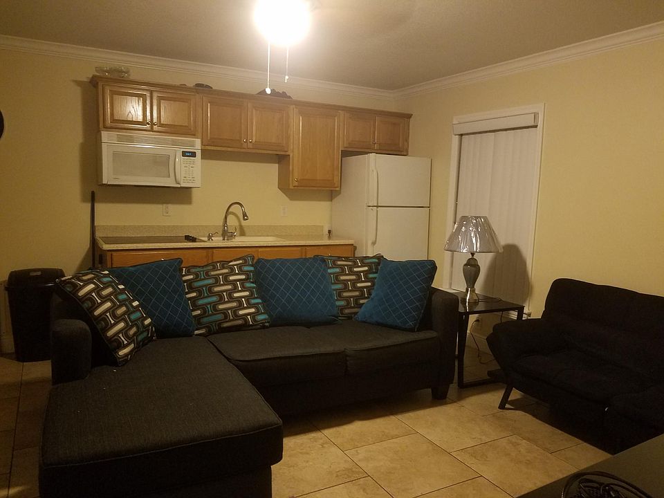 2nd image of 1117 Gainey Dr