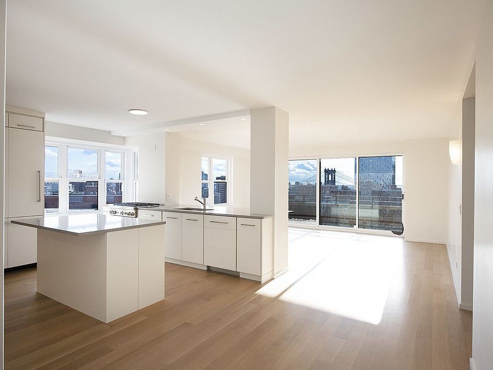1st image of 210 E Broadway APT 2001