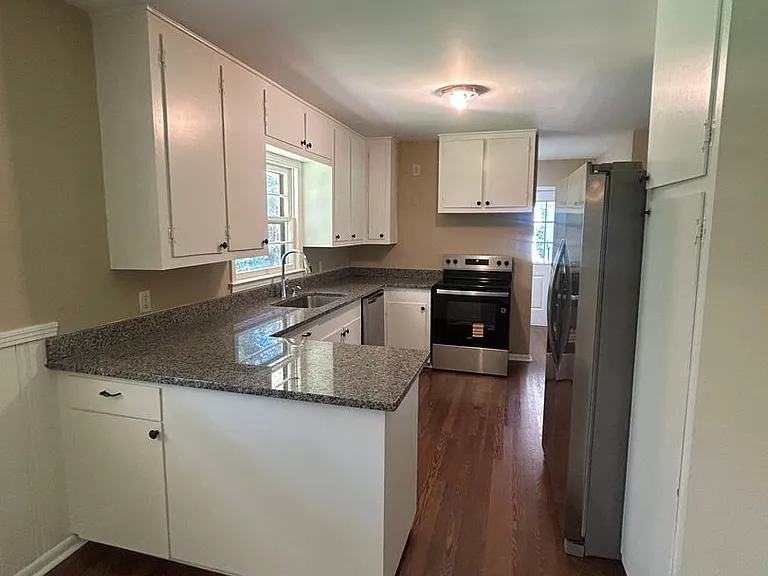 104 Galaxie Pl — Photo 5