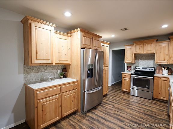 4th image of this home