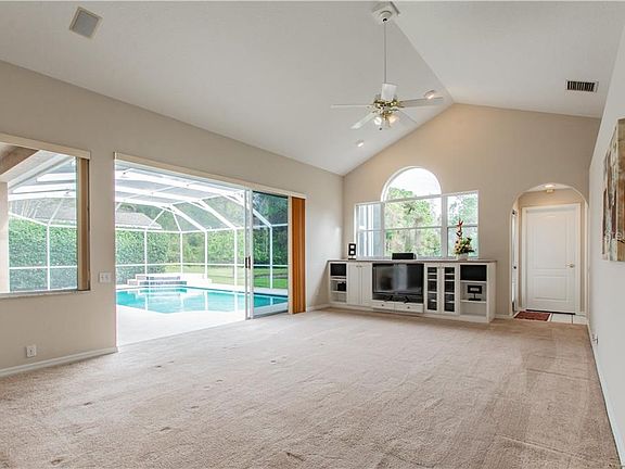 2nd image of 4036 Ligustrum Dr