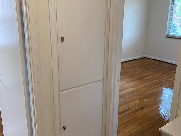 5th image of 1361 W 7th Ave