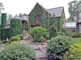 93 Apple Ln, Roxbury, CT 06783