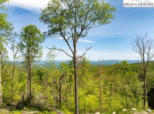 ES76 Lands End Trail, Banner Elk, NC 28604