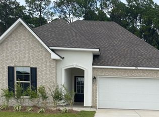 872 Leeward Dr, Biloxi, MS 39532