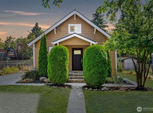 8632 45th Avenue S, Seattle, WA 98118
