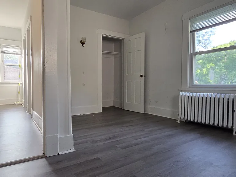 145 Christie St — Photo 9
