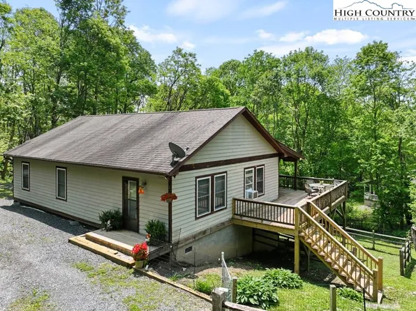 3564 Hickory Nut Gap Road, Newland, NC 28657