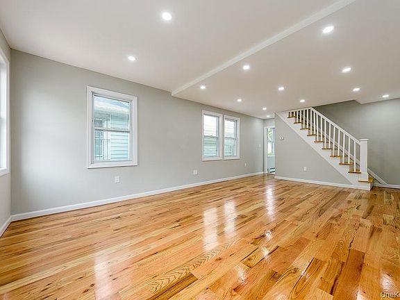 3rd image of 12313 144th Street