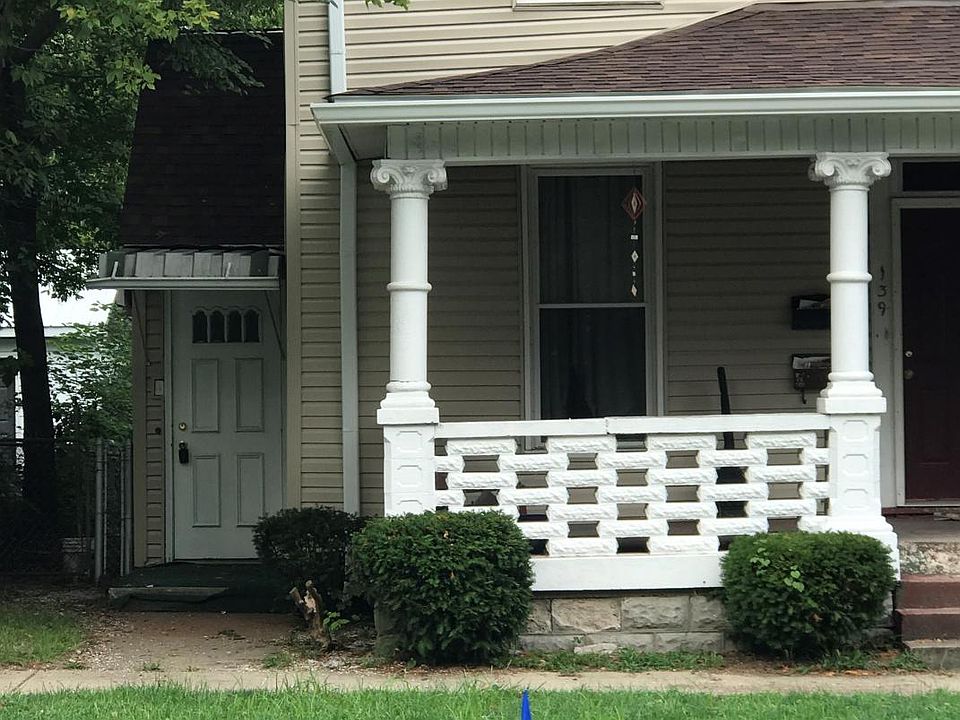 1st image of 139 N Center St