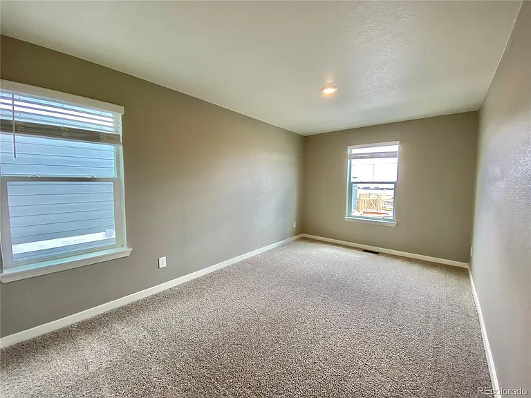 5070 Janga Dr — Photo 6