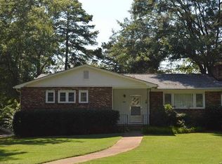 203 Leslie Ln, Pendleton, SC 29670