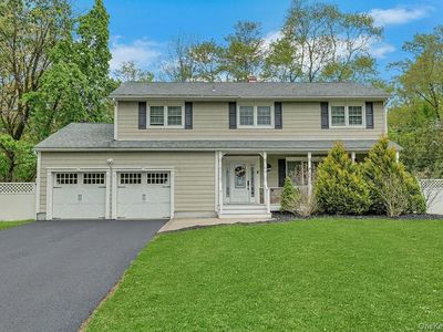 6 Mendolia Court, Pearl River, NY, 10965