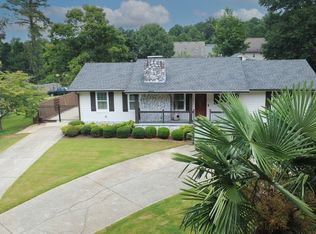 569 Garner Way NW, Lilburn, GA 30047