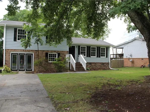 1815 North Rd, Snellville, GA 30078