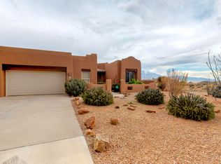 3102 Campeche Rd NE, Rio Rancho, NM 87144