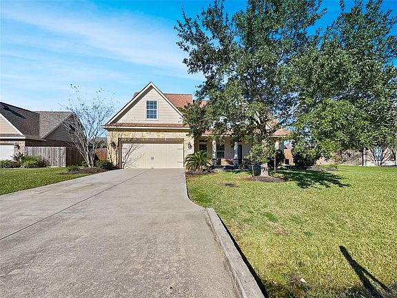 14007 Martinique Ln, Mont Belvieu, TX 77523 | MLS #45991291 | Zillow