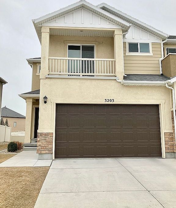 1st image of 3203 W Prairie Grass Dr
