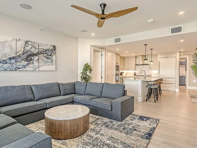 1035 Seaside Dr #406 — Photo 34