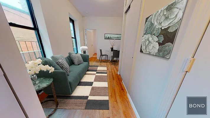 Rented by Bond New York | media 6