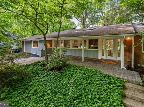 7705 Glenmore Spring Way, Bethesda, MD 20817