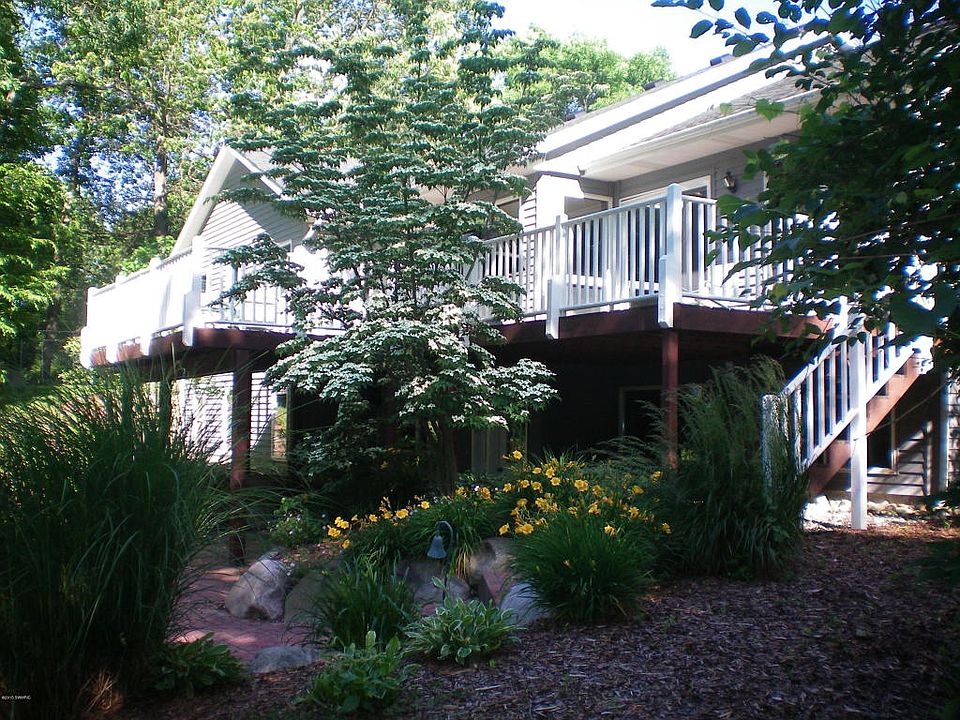 1st image of 5120 Shiloh Dr NE
