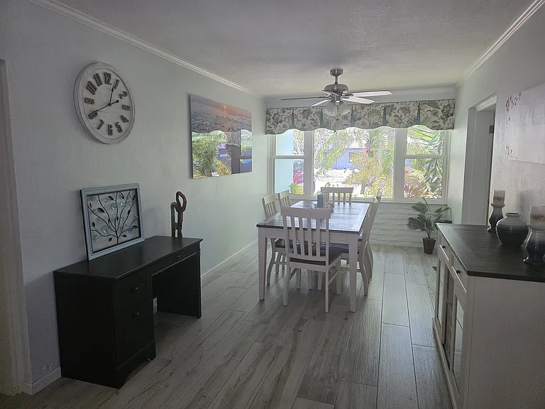 208 S Mars Ave — Photo 7