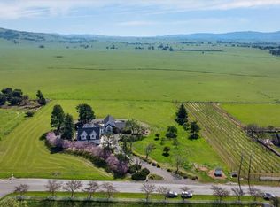 621 Carpenter Dr, Hollister, CA 95023