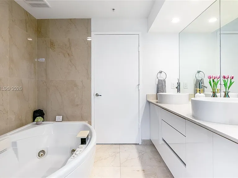 16275 Collins Ave #1503 — Photo 15
