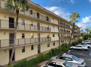 9355 SW 8th St APT 208, Boca Raton, FL 33428