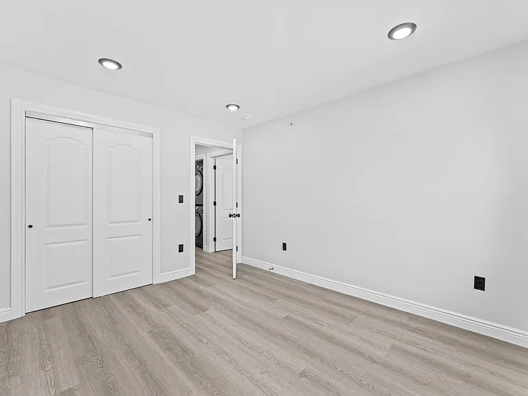 51 Bedford Ave #2A — Photo 15