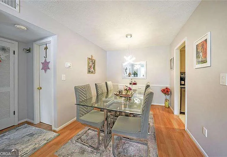 6851 Roswell Rd #O3 — Photo 11