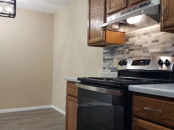 550 Waterloo Rd #4, Marshall, WI 53559