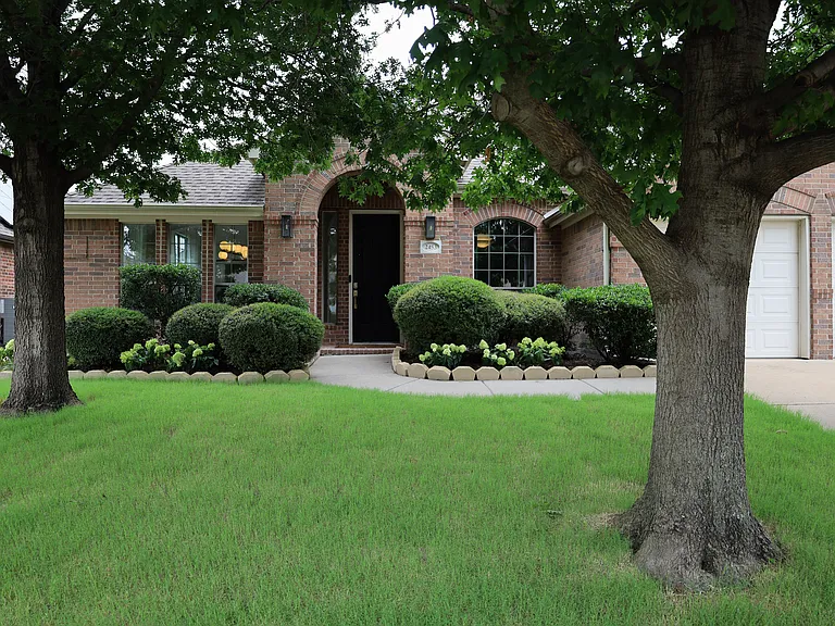 2453 Marble Canyon Dr — Photo 14