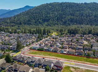 44726 Vandell Dr, Chilliwack, BC V2R 0Y8
