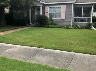 127 Carroll Ave, Bay Saint Louis, MS 39520