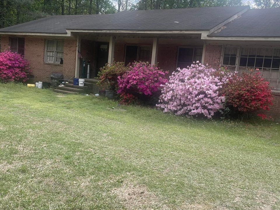 1st image of 1311 Bill Town Road