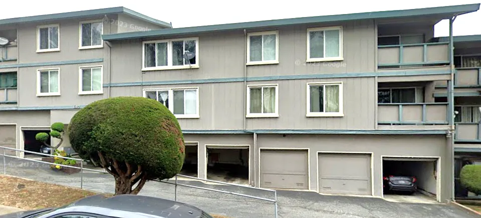 640 Serramonte Blvd #10
