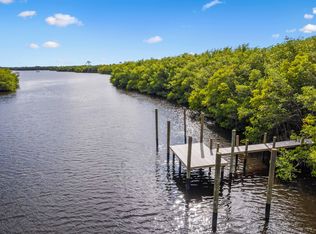 206 SE Fiore Bello, Port Saint Lucie, FL 34952