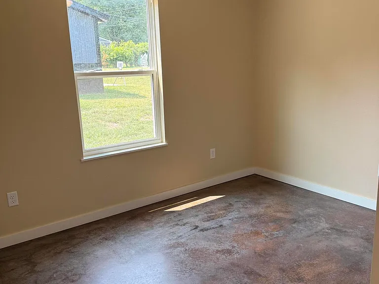 211 W Sunrise St #A — Photo 8