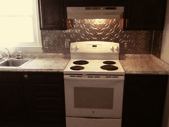 2nd image of 203A Longview Dr