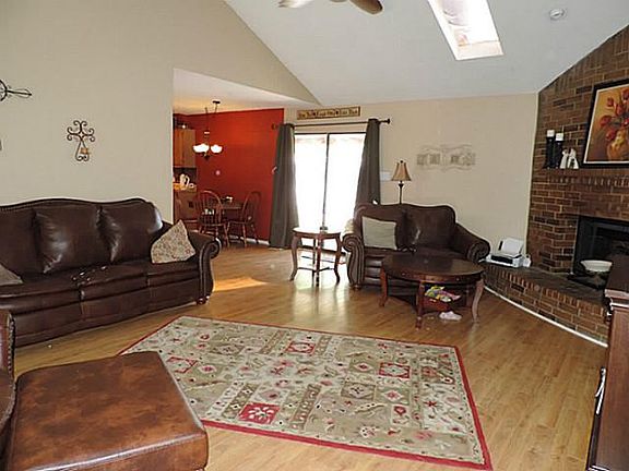 2nd image of 4216 Cypress Springs Dr