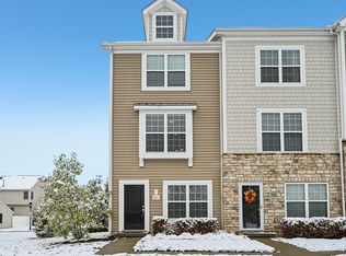 321 Laurel Creek St, Pickerington, OH 43147