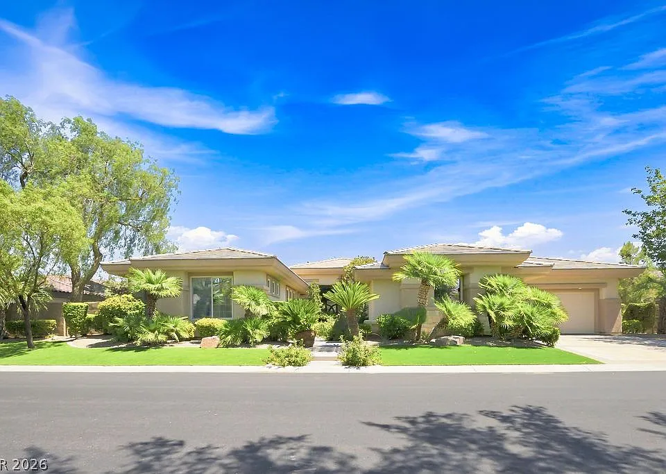 6 Old Marsh Ct