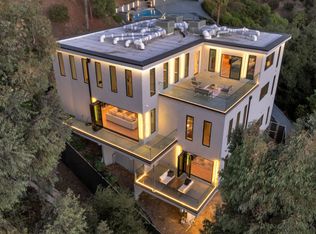 7966 Mulholland Dr, Los Angeles, CA 90046