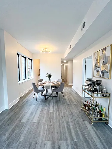 2258 S Sacramento Ave #2B Photo 1