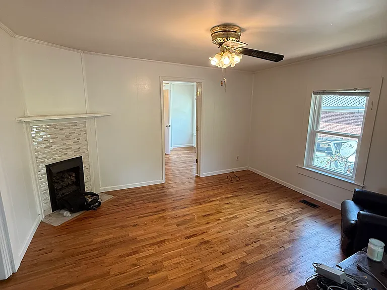 208 Church St — Photo 20