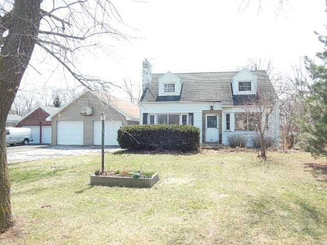1st image of 769 Water St
