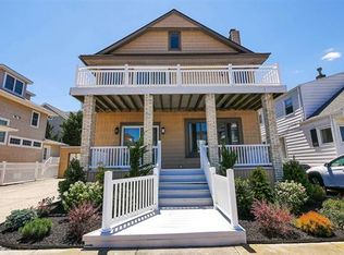 102 S Frontenac Ave, Margate, NJ 08402