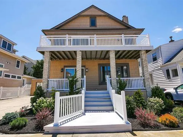 102 S Frontenac Ave, Margate, NJ 08402